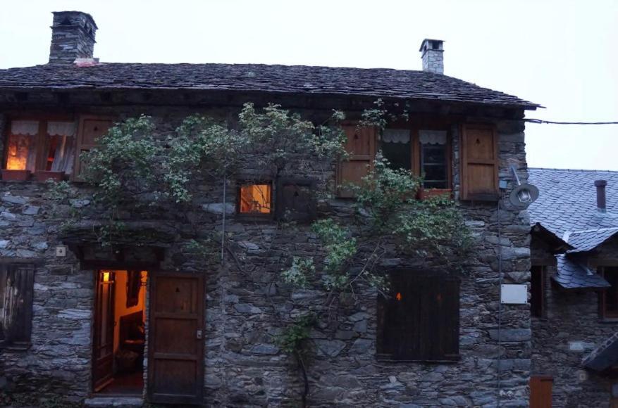 Villa Casa De La Font De Dalt Queralbs Exterior foto
